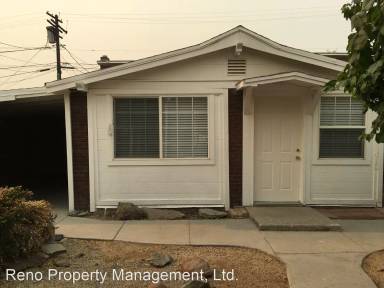 Main picture of 134 1/2 W Pueblo St