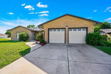 Main picture of 6943 NW Eisenhower Dr