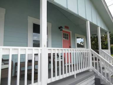 Main picture of 717 W Wright St