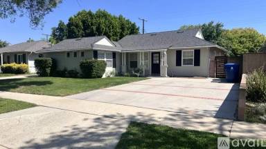 Main picture of 7450 Shoshone Ave