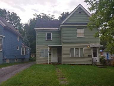 Main picture of 1409 1st North St