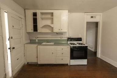 Main picture of 1407 E Walnut St