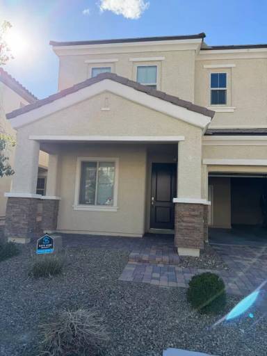 Main picture of 5953 Castell Canyon St