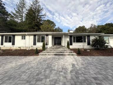 Main picture of 57 Ridge View Dr