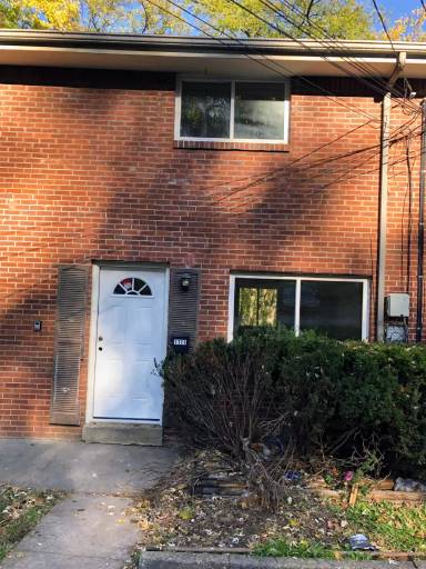 Main picture of 1775 McNary Blvd