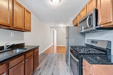 Main picture of 2807 Woodbrook Ave