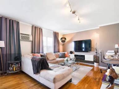 Main picture of 501 Greene Ave