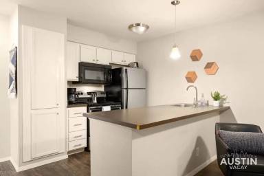 Main picture of 1117 Hollow Creek Dr