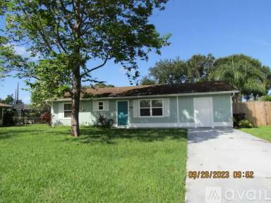 Main picture of 1938 SW Capeador St