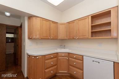 Main picture of 1347-49 W Melrose St