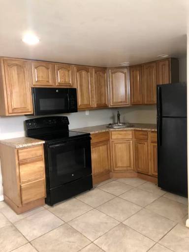Main picture of 5116 Cottage St