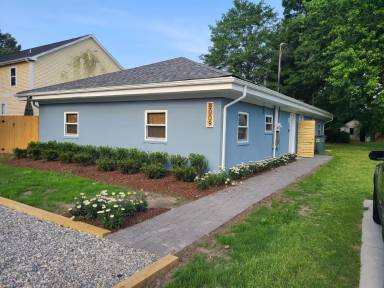 Main picture of 8037 Redmon Rd