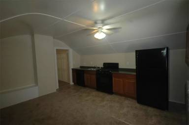 Main picture of 615 Pearl St