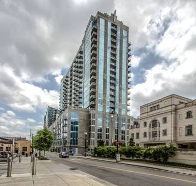 Main picture of Encore Condominiums