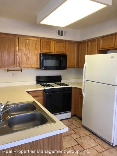 Main picture of 3136 Tarpon Dr