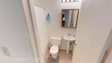 Main picture of 303 E Green St