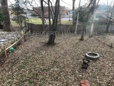 Main picture of 4303 Booth St
