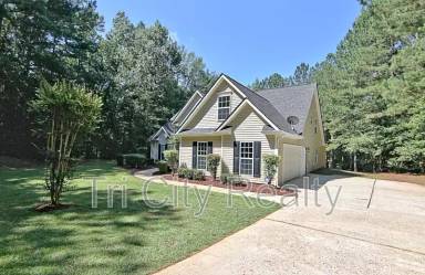 Main picture of 69 Meadows Creek Ln