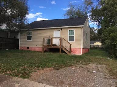 Main picture of 1608 Lombard Pl