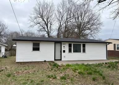 Main picture of 3028 Virginia St