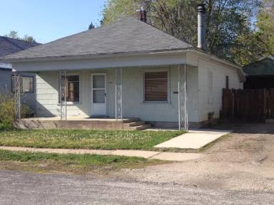 Main picture of 608 Douglas St