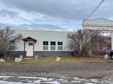 Main picture of 210 Tracy St