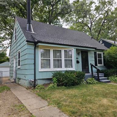 Main picture of 76 Kensington Blvd