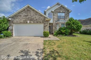 Main picture of 21519 Ivory Gate Ln