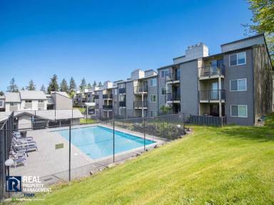 Main picture of Rolling Hills Condominium