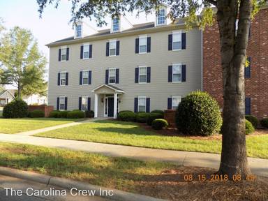 Main picture of 107 Oak Wind Dr