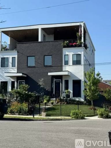 Main picture of 134 Marshall Ct