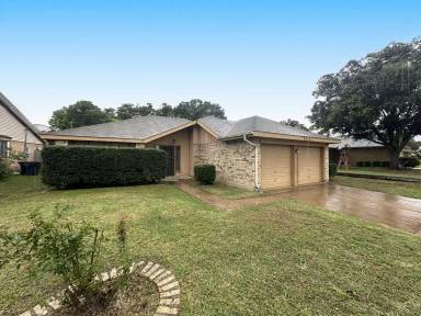 Main picture of 6416 Brookhaven Trl