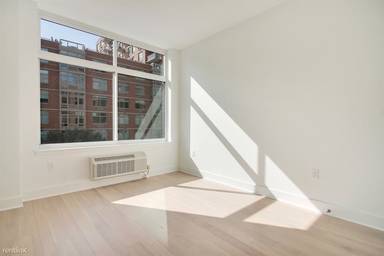 Main picture of 1400 Hudson Street at Hudson Tea