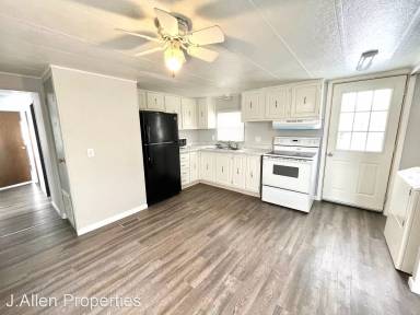 Main picture of 700 S 4th St