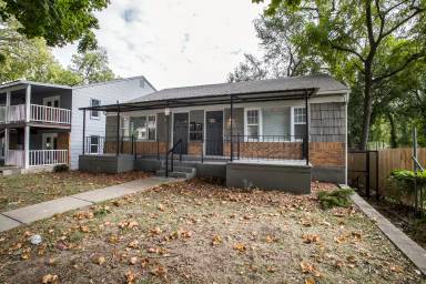 Main picture of 4327 Paseo Blvd