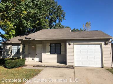 Main picture of 1868 Roosevelt Dr