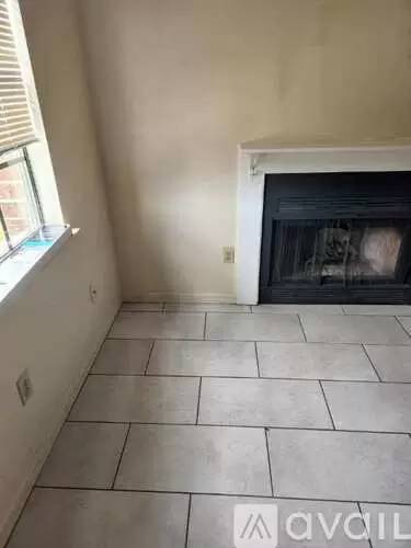 Main picture of 688 S 72nd Ave