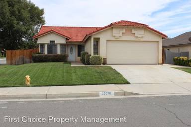 Main picture of 27576 Via Real