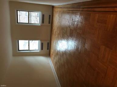 Main picture of 6485 Booth St
