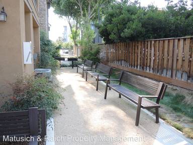 Main picture of 468 Rialto Pl