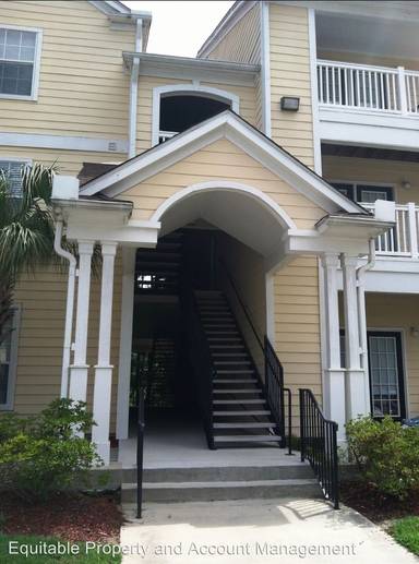 Main picture of Estate At Westbury