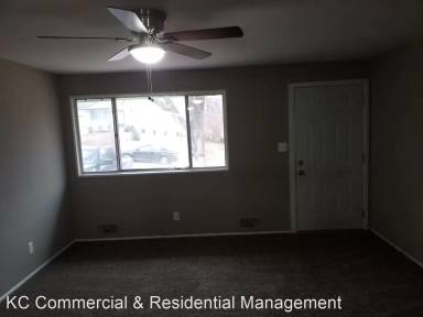 Main picture of 8511 Crystal Ave