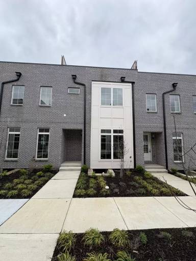 Main picture of 310 Cedar St