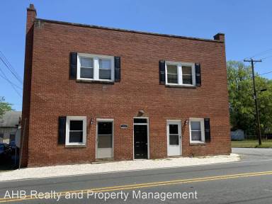 Main picture of 126 S Beaumont Ave