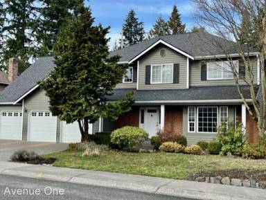 Main picture of 6346 NE 194th St