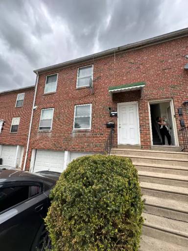 Main picture of 8722 Cottage St