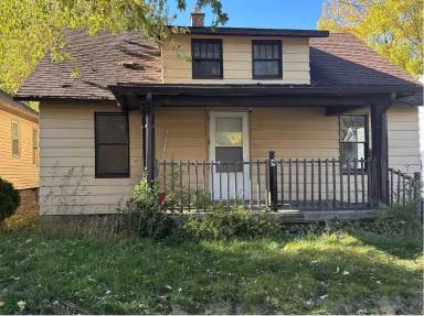 Main picture of 1202 Knapp Ave