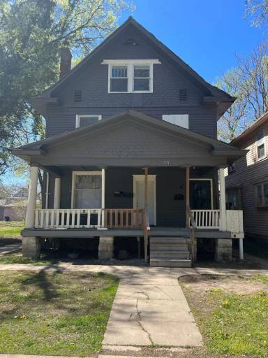 Main picture of 711 SW Buchanan St