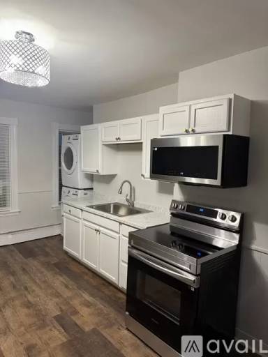 Main picture of 606 Westminster Hill Rd