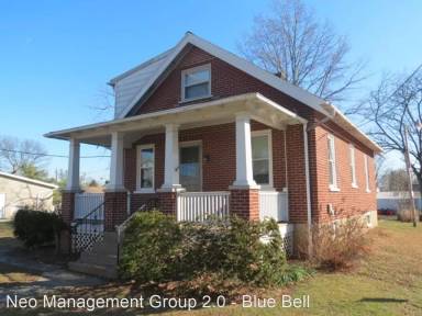 Main picture of 20 W Lincoln Ave